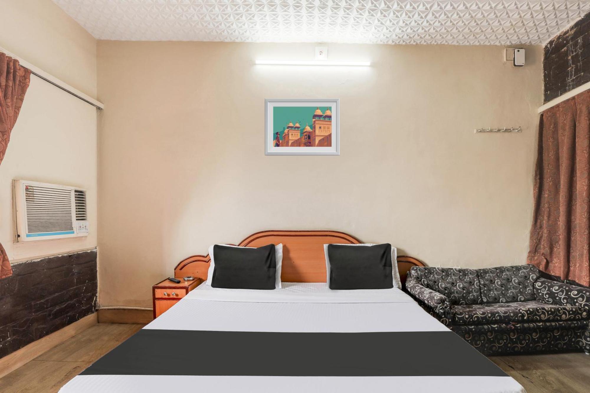 Hotel O Ellis Ahmadabad Zewnętrze zdjęcie