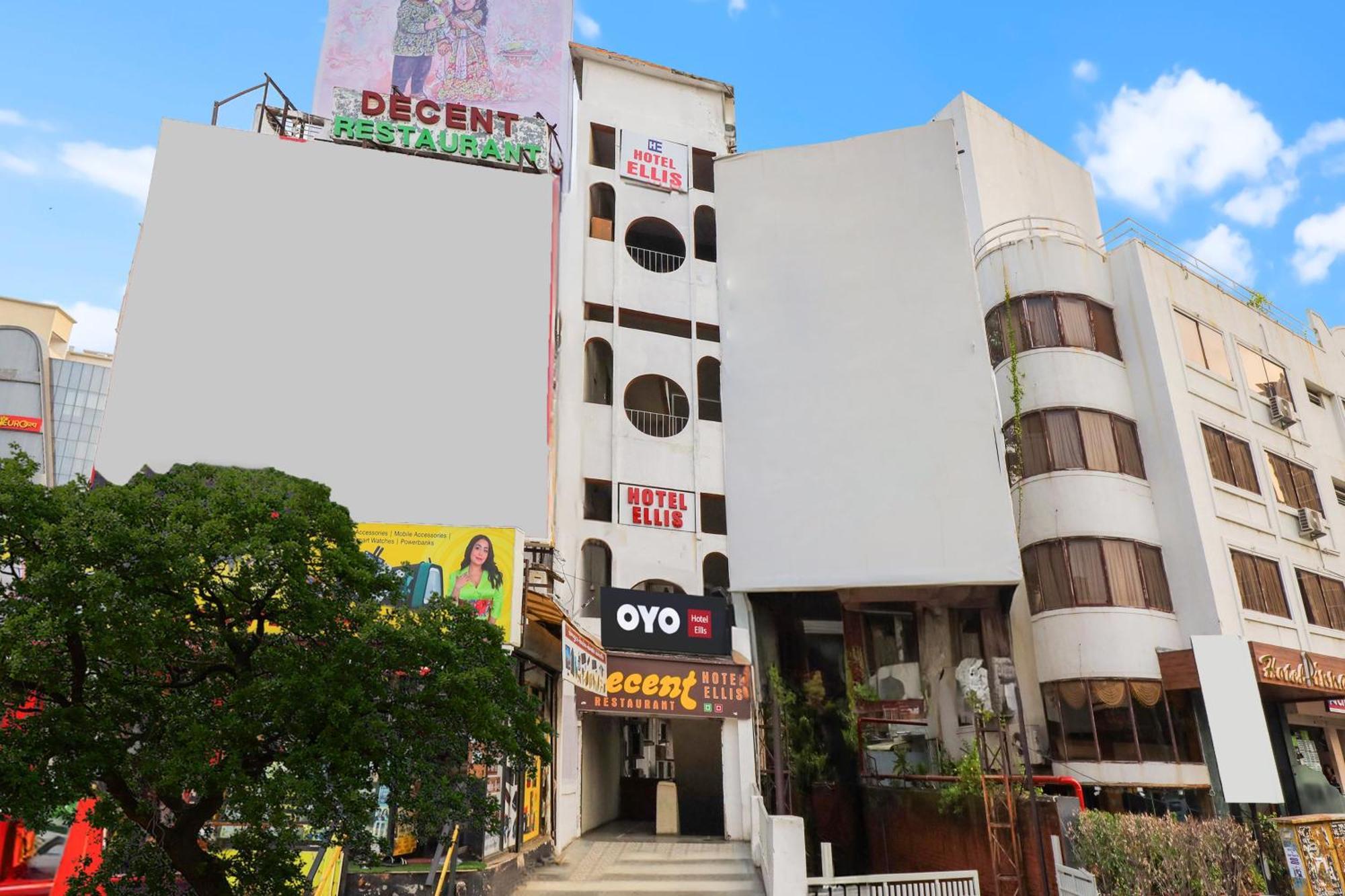 Hotel O Ellis Ahmadabad Zewnętrze zdjęcie