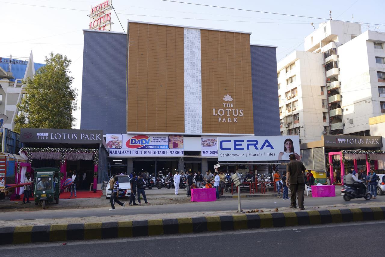 Hotel O Ellis Ahmadabad Zewnętrze zdjęcie